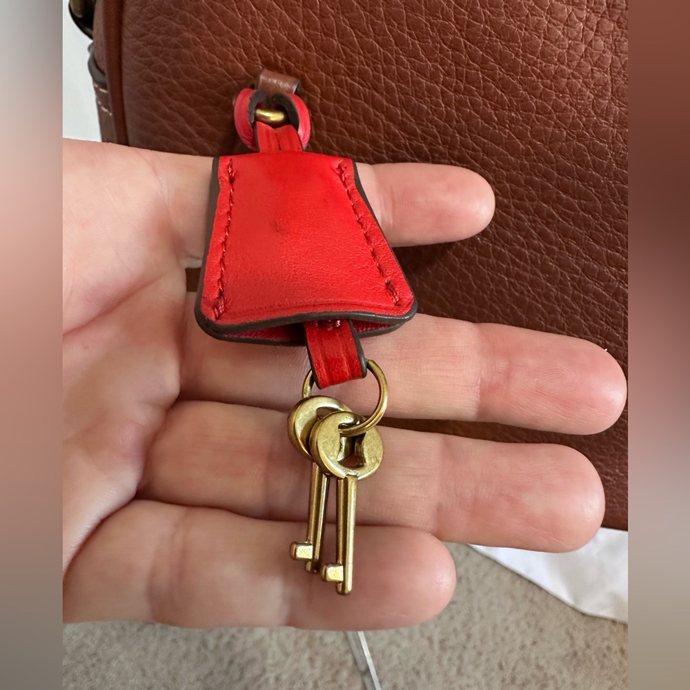 J. Crew ‘Signet’ Leather Crossbody Purse in Saddle Lock & Key - Picture 6 of 16